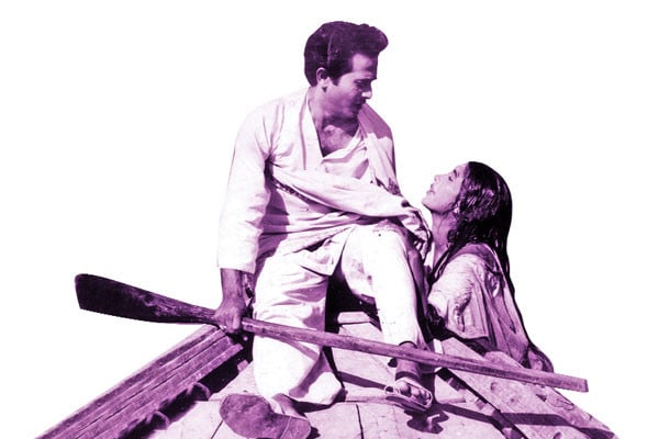 ঢাকাই সিনেমার সোনালি দিন হারিয়েছে যেভাবে