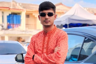 স্বেচ্ছাসেবক দলনেতার পদত্যাগ