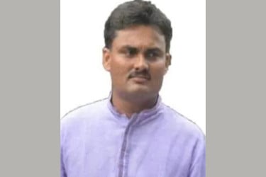ঝিনাইদহে ডিবি পরিচয়ে আওয়ামী লীগ নেতাকে অপহরণ, আটক ৪