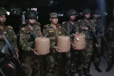 কুড়িগ্রামে বিপুল পরিমাণ মাদক উদ্ধার