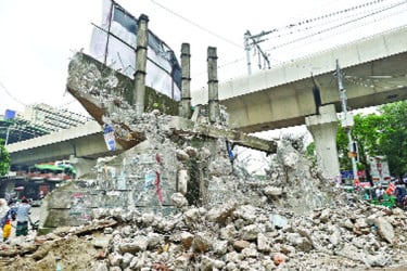 ভেঙে দেওয়া হলো প্রজন্ম চত্বর