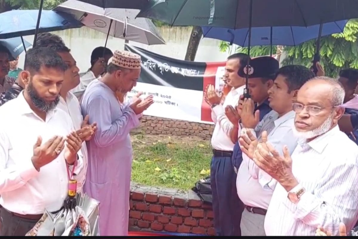 চাঁদপুরে জুলাই স্মৃতিস্তম্ভ নির্মাণ কাজের উদ্বোধন