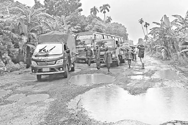 মৃত্যুঝুঁকি ৩২ কিলোমিটার সড়কে