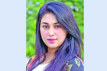 আমি রাজনীতি বুঝি না : অপু