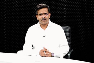 অমানুষের রাজনীতিতে কোনো স্থান নেই