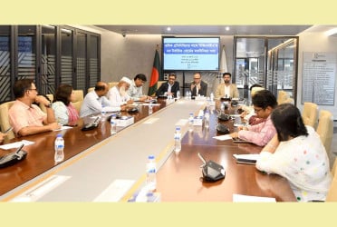 পোশাকশিল্পে সুষ্ঠু ও স্থিতিশীল শ্রম পরিবেশ বজায় রাখতে একসঙ্গে কাজ করার অঙ্গীকার
