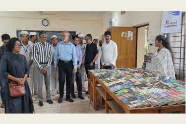 চট্টগ্রামে চার স্কুলে ব্যতিক্রমী বইমেলা