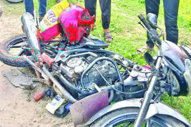 দুই ঘণ্টায় মোটরসাইকেল দুর্ঘটনার ১২ রোগী ভর্তি