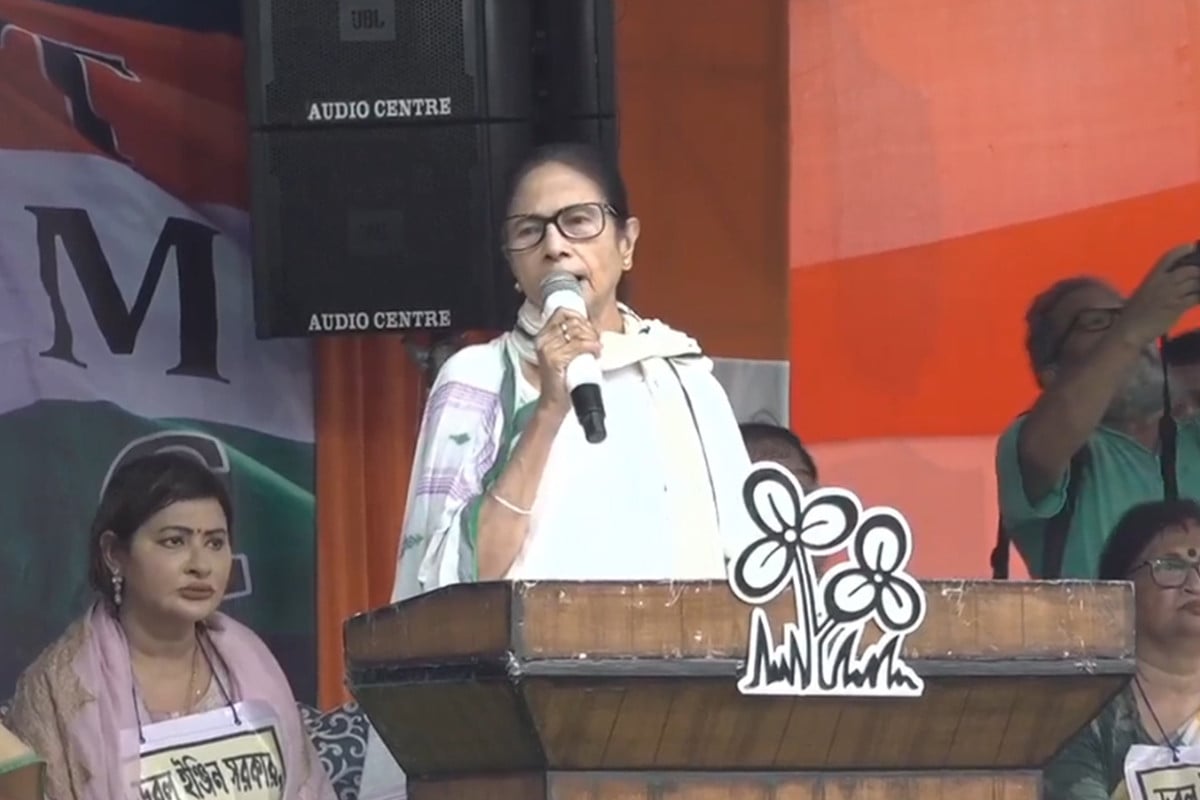 বিজেপি প্রশাসনকে মমতার হুঁশিয়ারি
