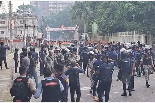 গোপালগঞ্জে এনসিপির সমাবেশ ঘিরে সংঘর্ষে নিহত ২