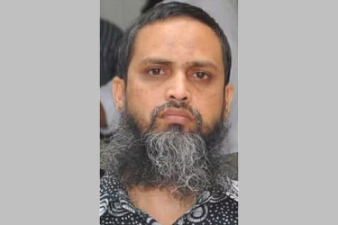 ৫ দিনের রিমান্ডে ফিল হিন্দাল শারক্বীয়ার প্রধান নেতা মাহফুজ