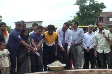 নাটোরে জুলাই শহীদ স্মৃতিস্তম্ভ নির্মাণ কাজের উদ্বোধন