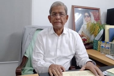 আওয়ামী দোসররা অরাজক পরিস্থিতি সৃষ্টির জন্য মাথাচাড়া দিয়ে উঠেছে : ফখরুল