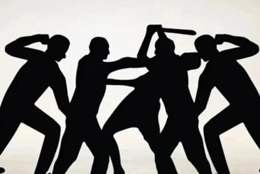 ধানমন্ডিতে চালককে আহত করে অটোরিকশা ছিনতাই