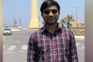 আসিফ মাহমুদের এপিএস হলেন আয়মন রাহাত