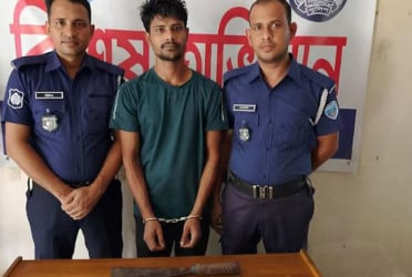 অটোরিকশা চালককে হত্যার ঘটনায় আটক ১