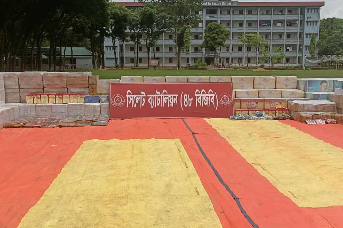 সিলেটে ৬ কোটি টাকার ভারতীয় পণ্য জব্দ, অধরা রয়ে গেল চোরাকারবারিরা