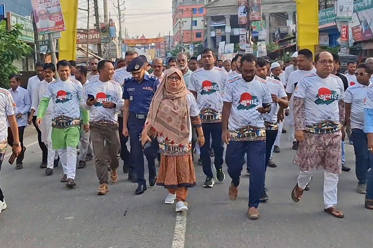 গণঅভ্যুত্থান দিবসে শরীয়তপুরে বর্ণাঢ্য প্রতীকী ম্যারাথন