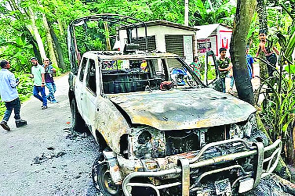 গোপালগঞ্জজুড়ে গ্রেপ্তার আতঙ্ক