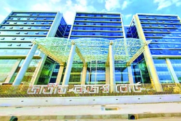 বড় ধাক্কার মুখে রাজস্ব খাত