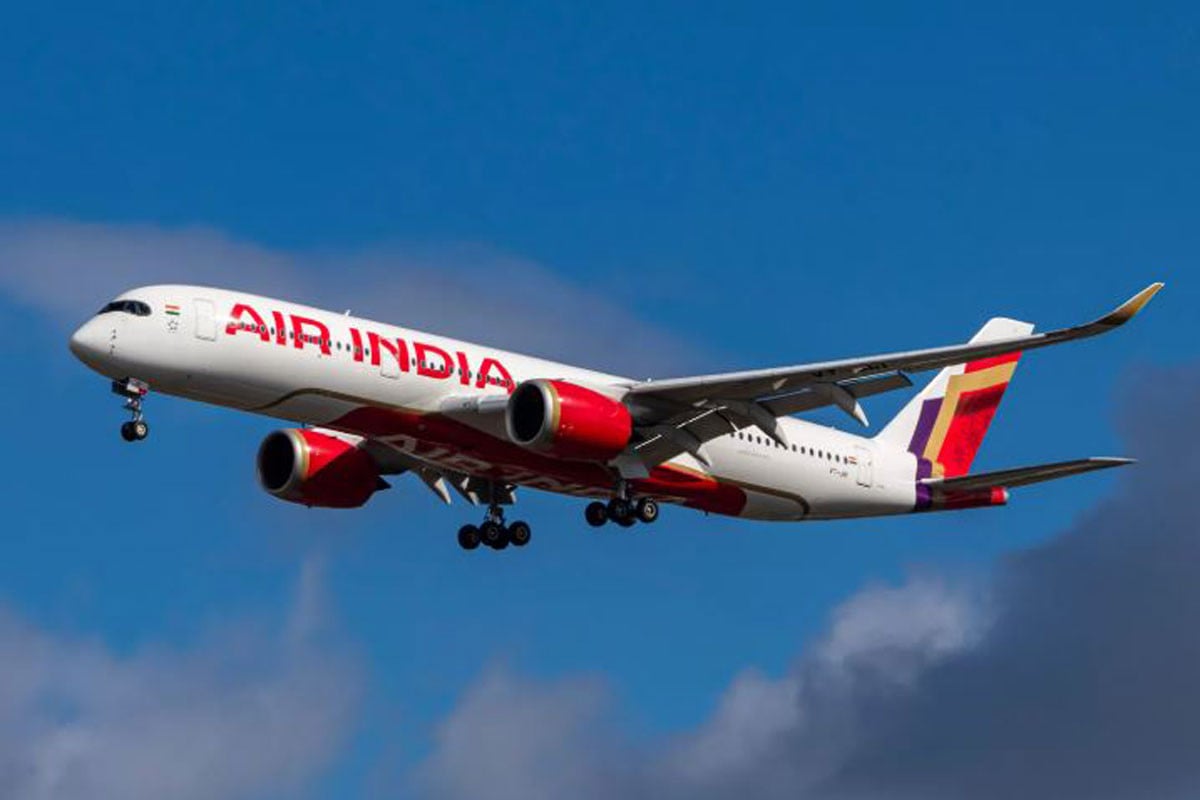 ভারতীয় এয়ারলাইনসের ওপর নিষেধাজ্ঞার মেয়াদ বাড়ালো পাকিস্তান