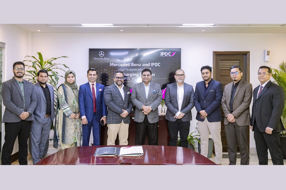 গুলশানে ইভি চার্জিং স্টেশন চালু করলো আইপিডিসি ও মার্সিডিজ বেঞ্জ