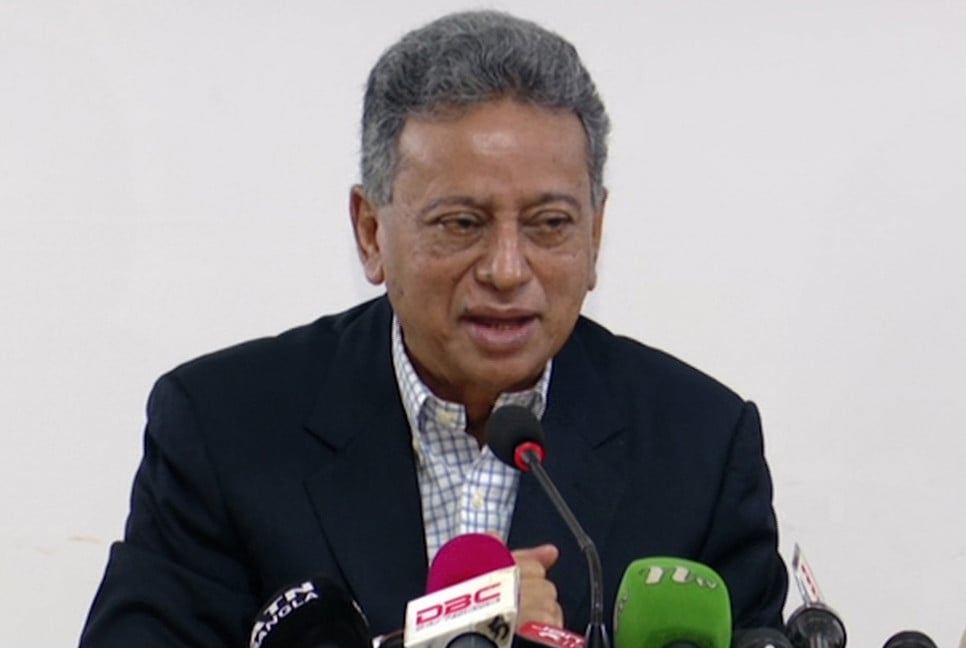 ফেব্রুয়ারিতে নির্বাচন ছাড়া দ্বিতীয় কোনো পথ নেই : আমীর খসরু