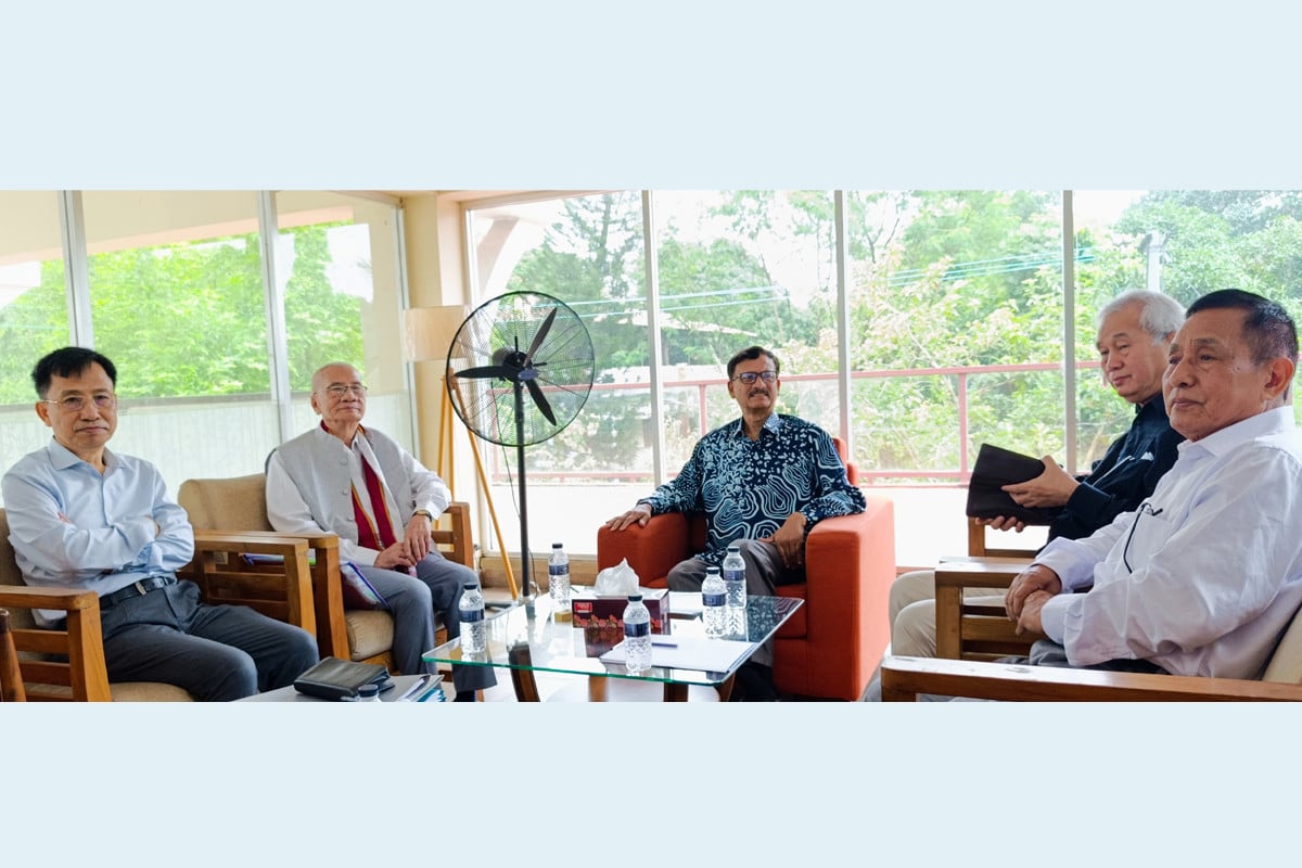 পার্বত্য চুক্তি বাস্তবায়নের সমস্যা সমাধানের চেষ্টা করা হবে : পররাষ্ট্র উপদেষ্টা