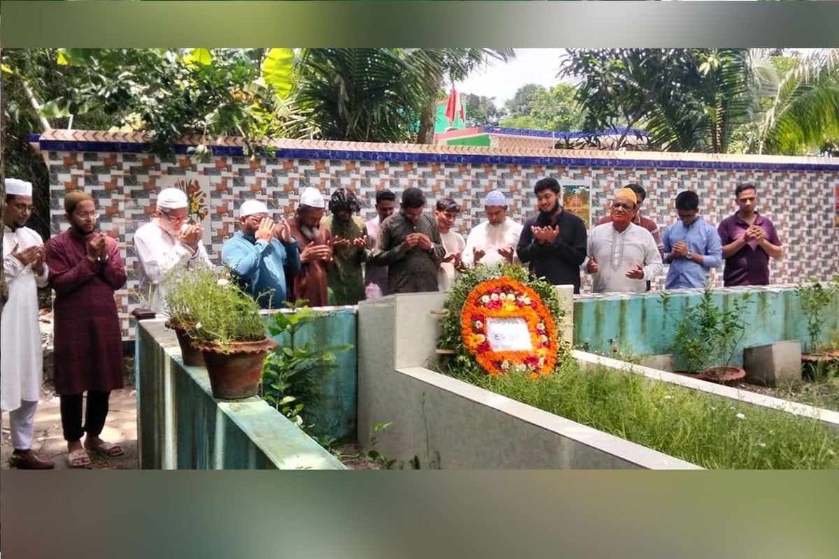 শহীদ আসিফের স্মরণে দোয়া ও মোনাজাত