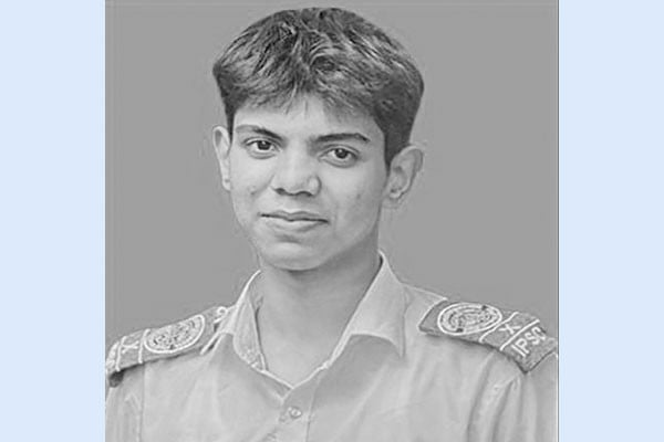 ৩১৯ গুলি খাওয়া সেই মেঘের সাফল্য