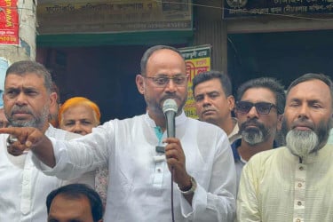 বিএনপির বিপক্ষে যারা কথা বলে তারাই জণগন থেকে বিচ্ছিন্ন হবে: টুকু