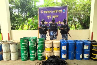 ১০ লাখ টাকার চোরাই পণ্য উদ্ধার