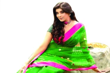 ‘মাসুদ রানা’য় মৌ