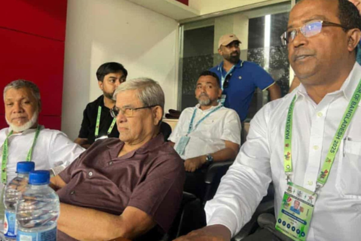 টাইগারদের খেলা দেখতে স্টেডিয়ামে মির্জা ফখরুল