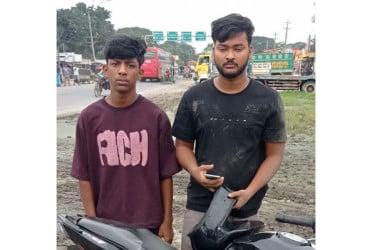 মাদারীপুরে কিশোর গ্যাংয়ের দুই সদস্য গ্রেফতার