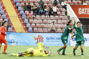 সন্ধ্যায় সাফের অঘোষিত ফাইনাল: বাংলাদেশ বনাম নেপাল