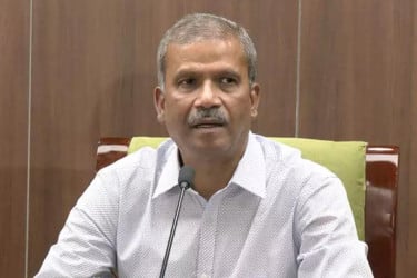 বিমান বিধ্বস্তের ঘটনা খতিয়ে দেখা হবে : আসিফ নজরুল