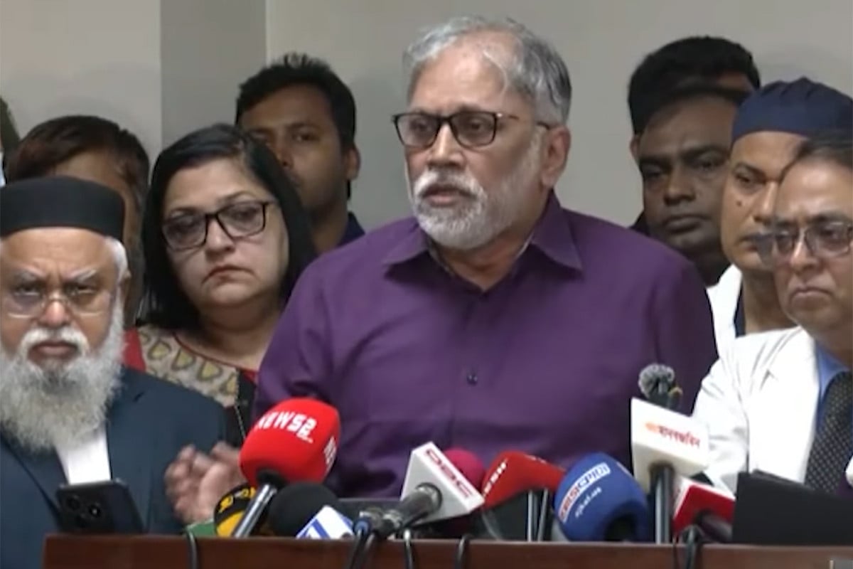 বিমান বিধ্বস্তের ঘটনায় ২০ জনের মরদেহ হস্তান্তর