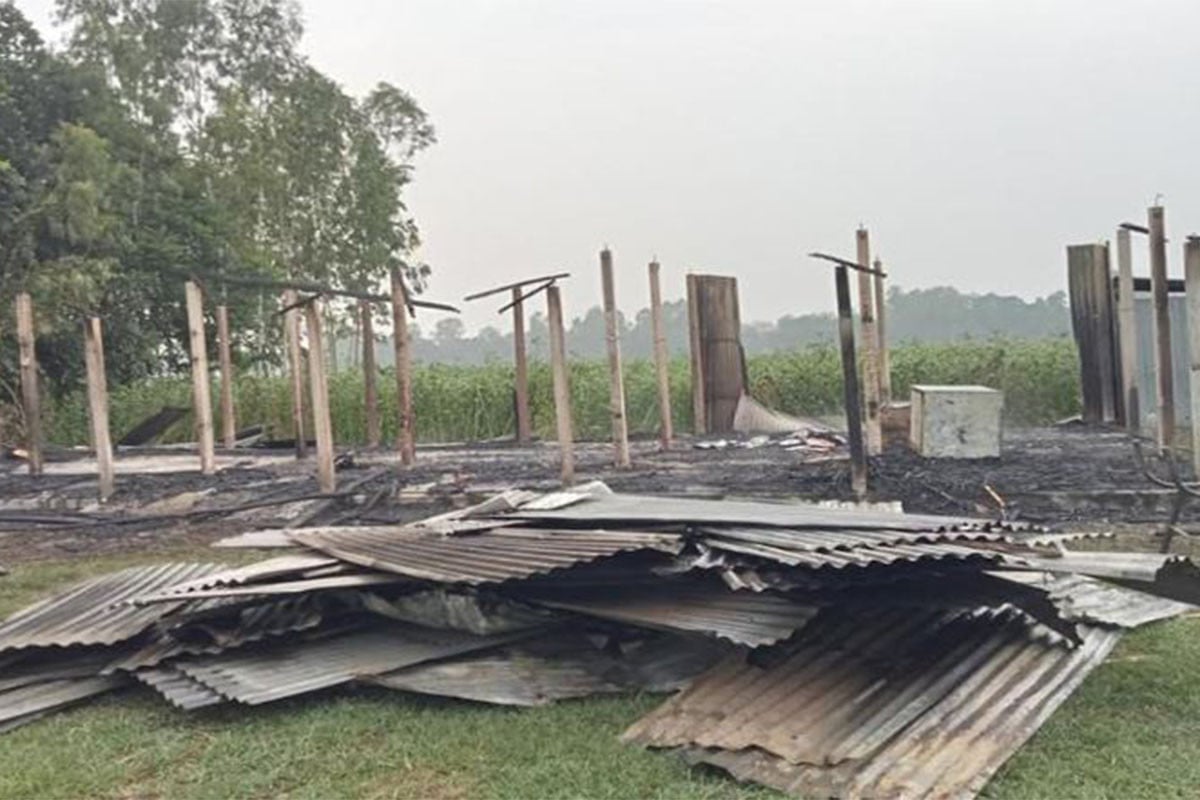 কুড়িগ্রামে বুদ্ধি প্রতিবন্ধী বিদ্যালয় পুড়ে ছাই