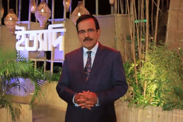শিশুদের আর্তচিৎকারে পুরো ক্যাম্পাস ভারী হয়ে ওঠে: হানিফ সংকেত