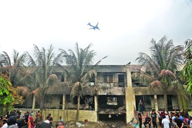 স্কুলটির অবস্থান নিয়ে প্রশ্ন