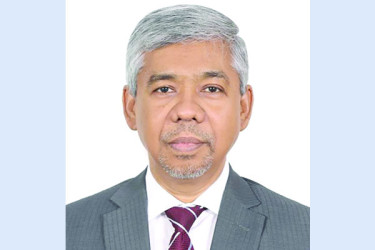 মোংলার ব্যবহার বাড়ালে চট্টগ্রামে জট কমবে