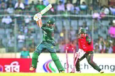 শ্বাসরুদ্ধকর জয়ে সিরিজ টাগারদের