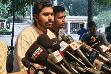 এনসিপির নিবন্ধনই নেই, বড় দল হিসেবে কীভাবে ডাকে সরকার : নুর