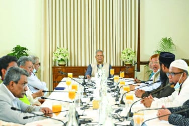 পরাজিত শক্তির নানান ষড়যন্ত্রের লক্ষণ দেখা যাচ্ছে : ড. ইউনূস