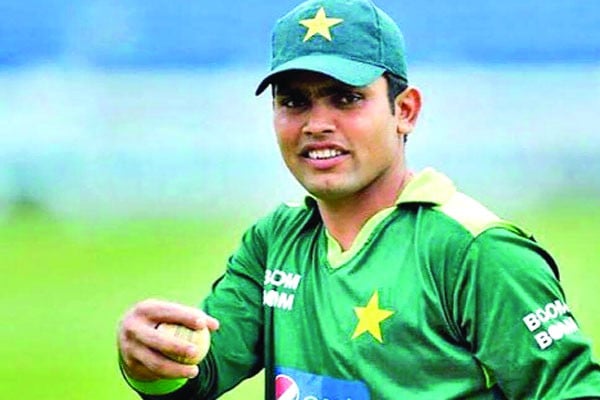 কামরান আকমলের বিস্ফোরক মন্তব্য