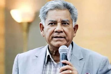 বন্দরের দক্ষতা বাড়াতে আন্তর্জাতিক অপারেটর দরকার: নৌ পরিবহন উপদেষ্টা