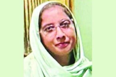 দৌড়াও, থেমো না, আমি আছি