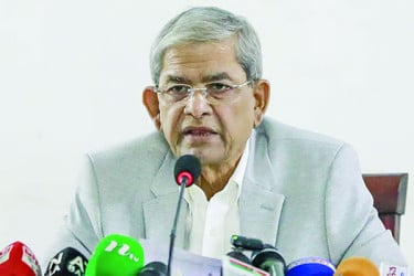 বিদেশ থেকে ভাড়া করে এনে দেশ চালানো যায় না
