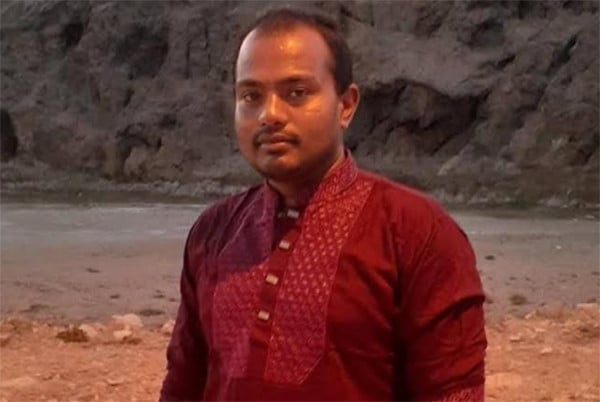 স্ত্রীকে লাইভে রেখে ওমান প্রবাসী স্বামীর আত্মহত্যা